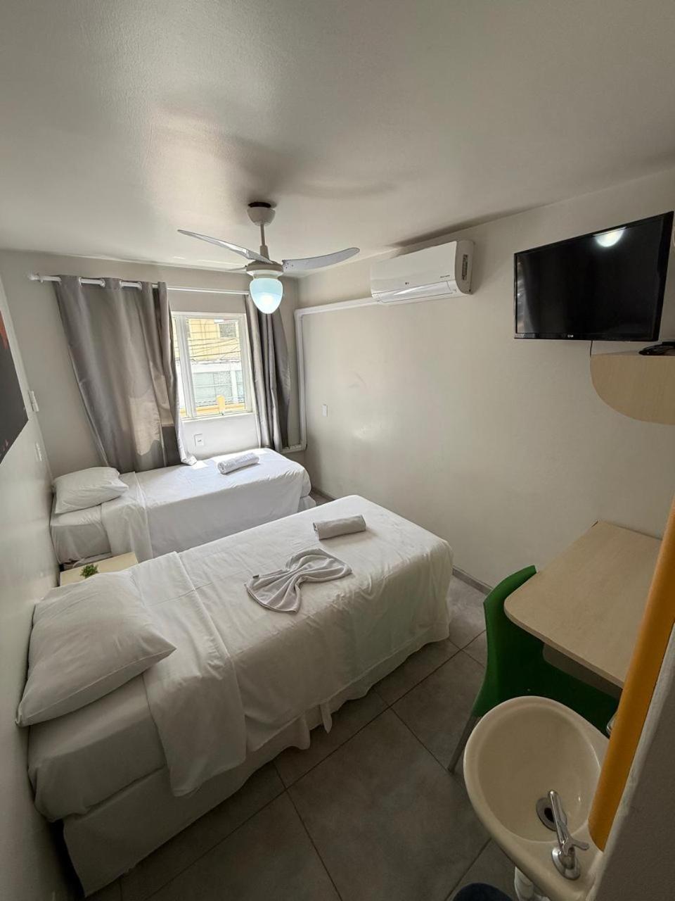 Esquina Batel - Hotel Economico 库里提巴 外观 照片